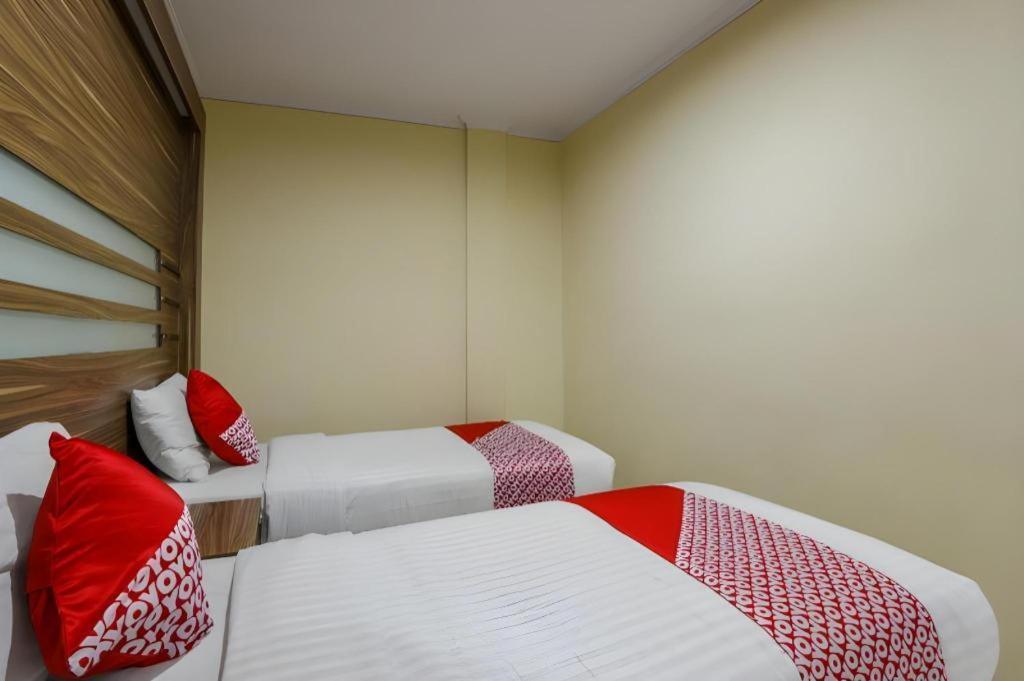 Senen Indah Syariah Hotel