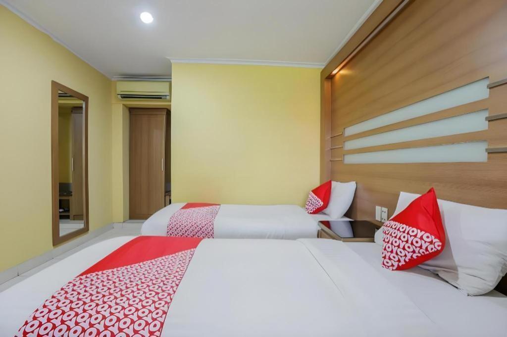 Senen Indah Syariah Hotel