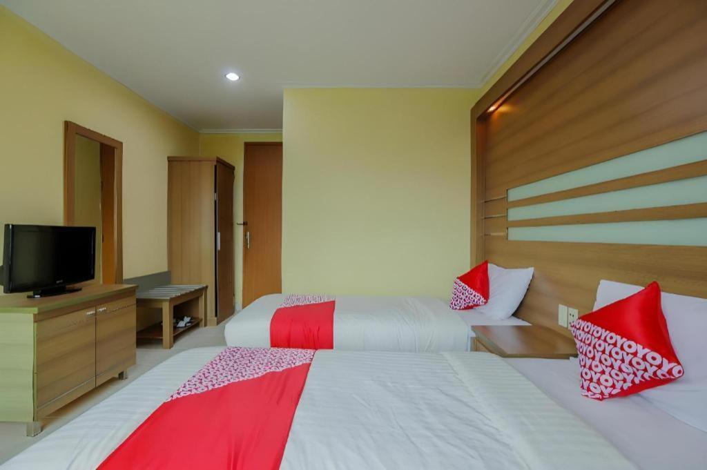 Hotel Senen Indah Syariah 2*