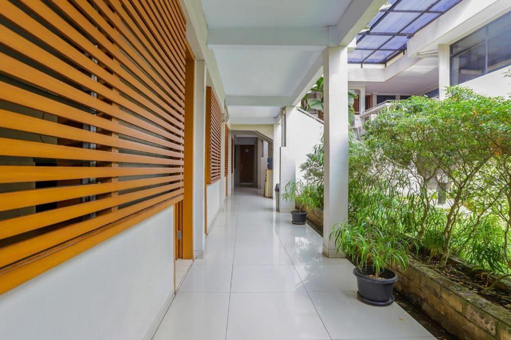 Senen Indah Syariah Hotel